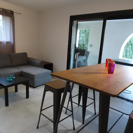 Дом отдыха Les Voutes