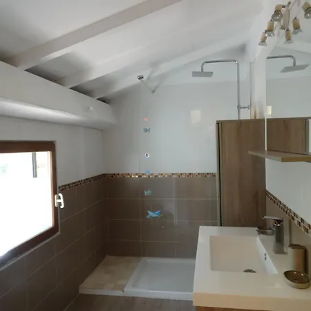 Les Voutes * Проприано