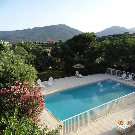Les Voutes Dom wakacyjny Propriano (Corsica)