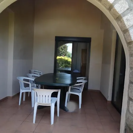 Dom wakacyjny Les Voutes Propriano (Corsica)